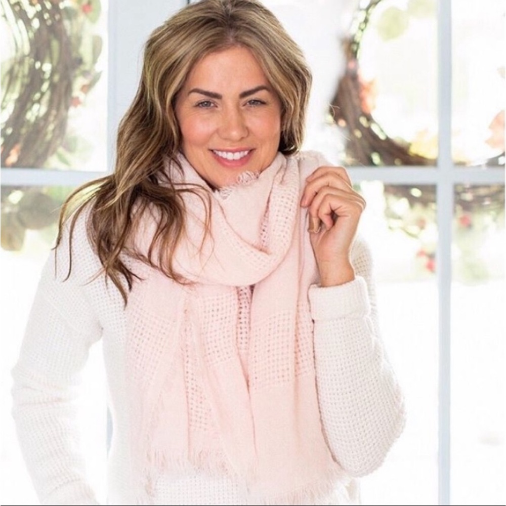 Jackson Rowe X Jillian Harris The Olive Scarf Custom Light Pink Jilly Box Wrap